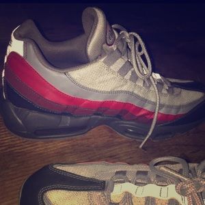 Air max 95 essential red/anthracite